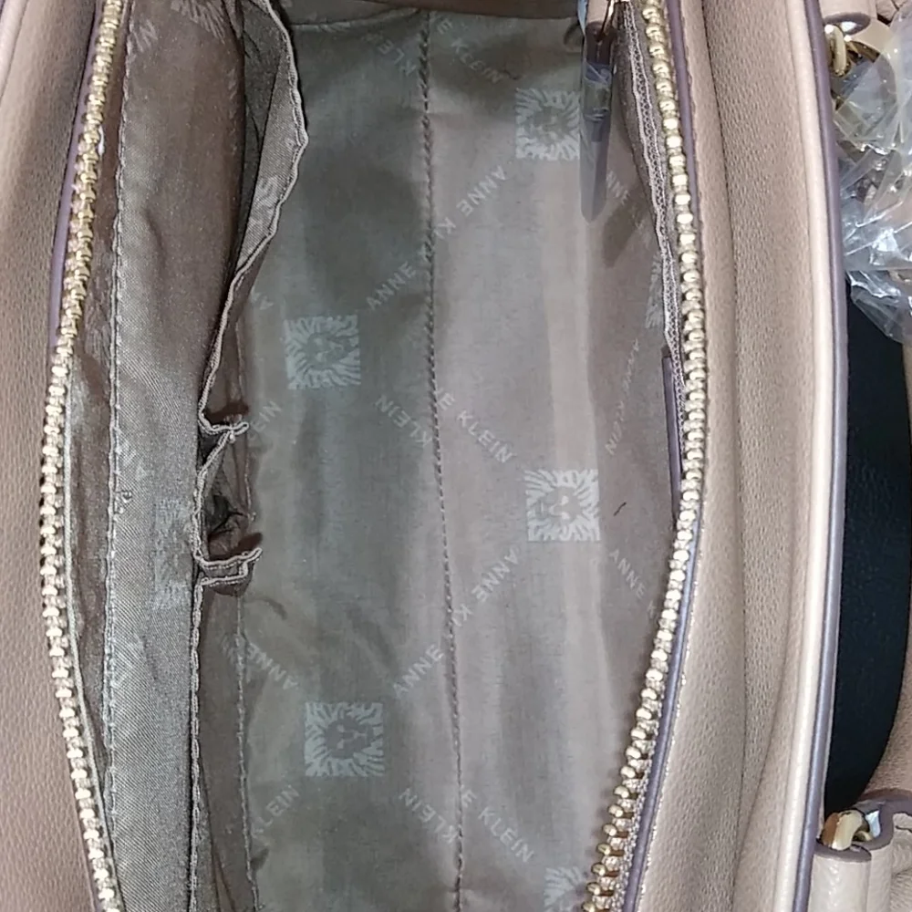 NWT Anne Klein Pocket Satchel Bag - Picture 8 of 13